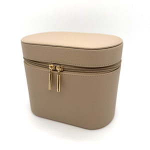 Beige pebbled leather travel jewelry case with gold zippers